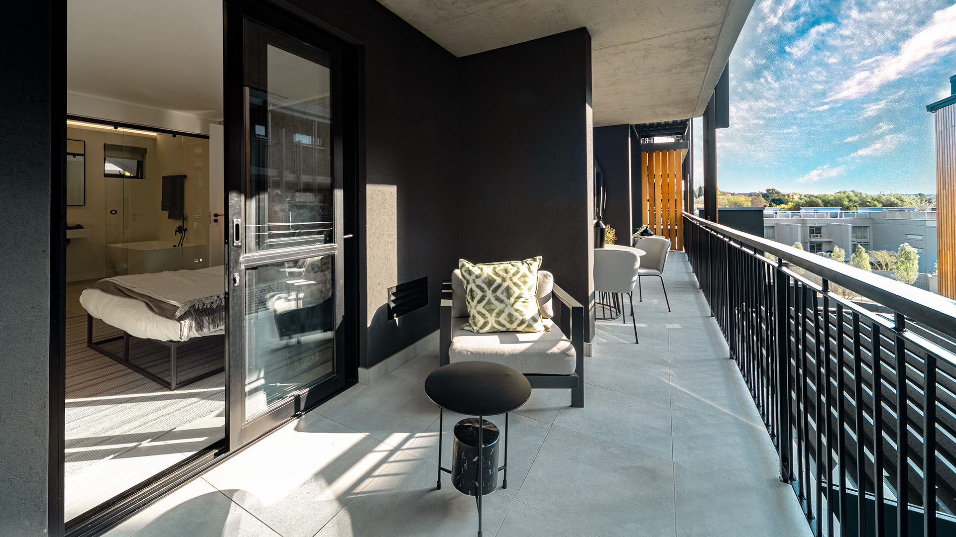 http://Apartments_0000s_0001_732A3546