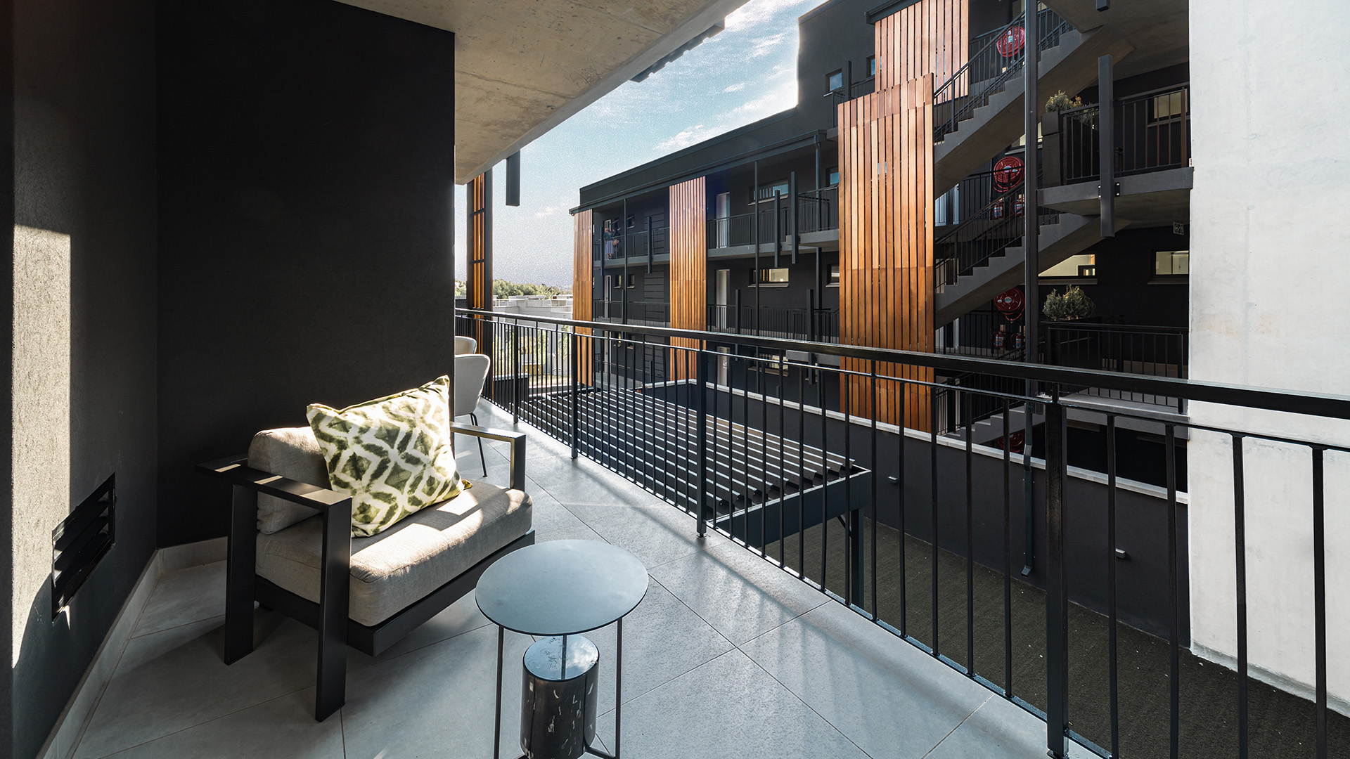 http://Apartments_0000s_0002_732A3547