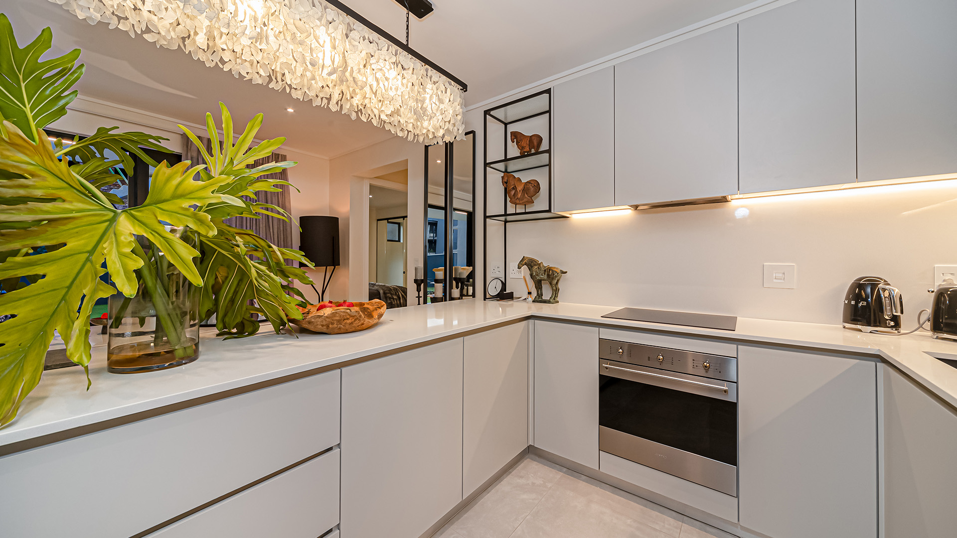 http://Apartments_0000s_0012_DIV_0202