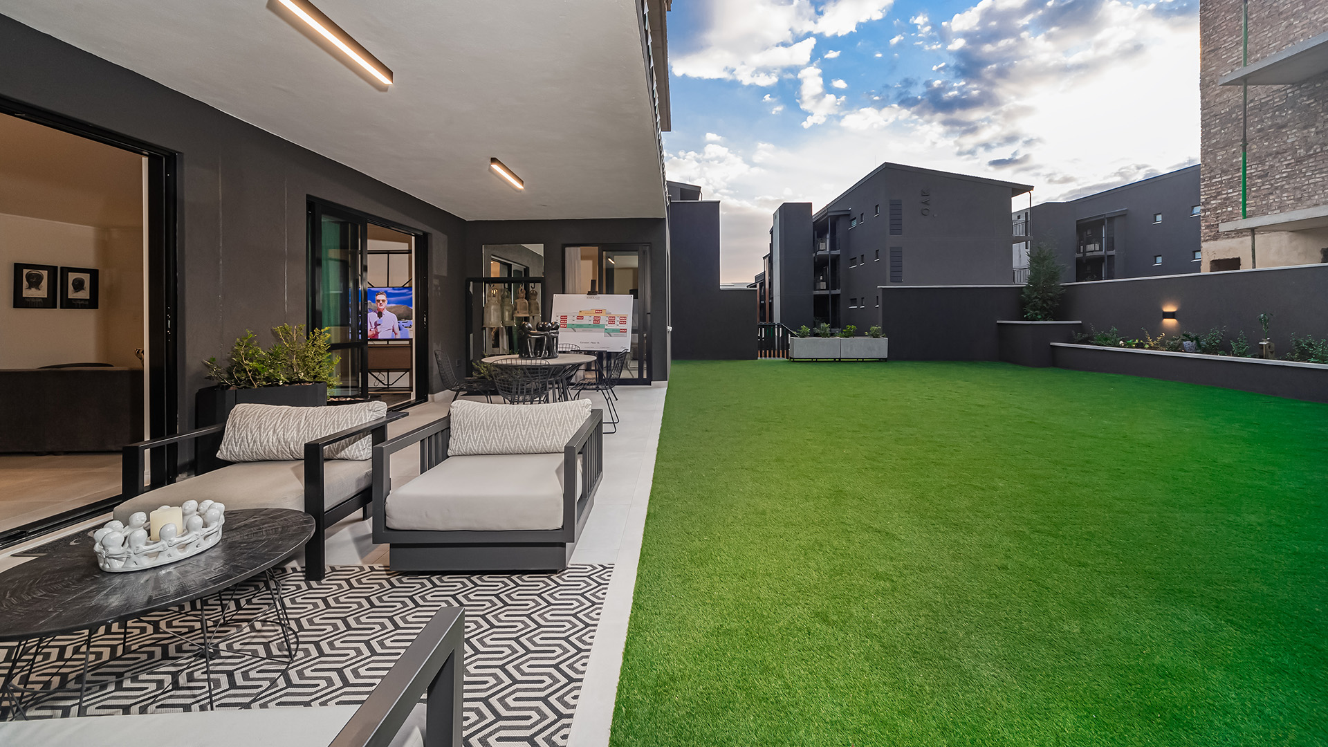 http://Apartments_0000s_0017_DIV_0230