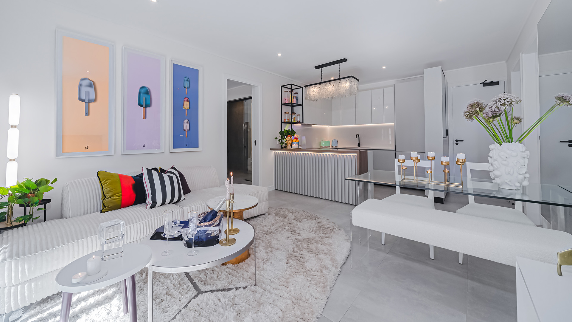 http://Apartments_0000s_0019_DIV_0246