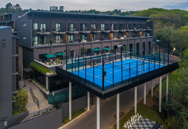 Emerald-world-class-facilities-Slider